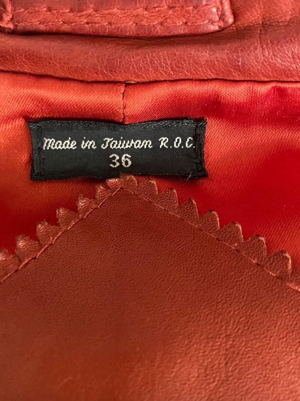 Vintage Saxony Burnt Orange Leather Blazer with Patch Pockets, Men's 36 - Picture 5 of 12